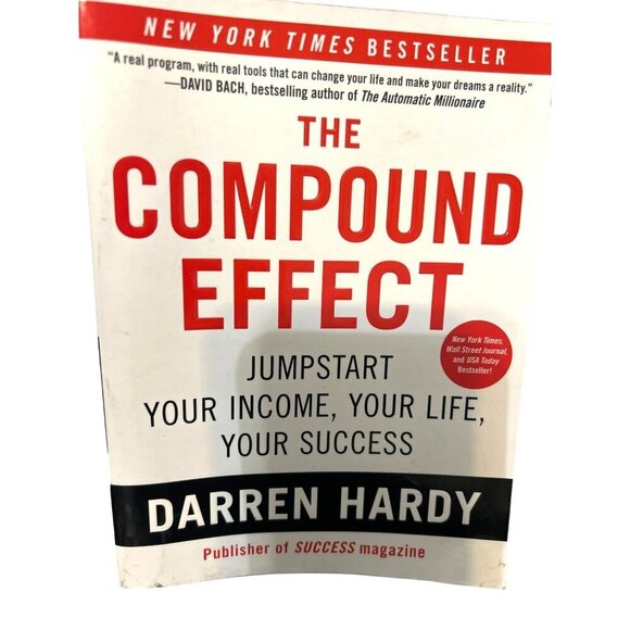 The Compound Effect Paperback Book Jumpstart Your Income Your Life Your Success - Picture 1 of 3